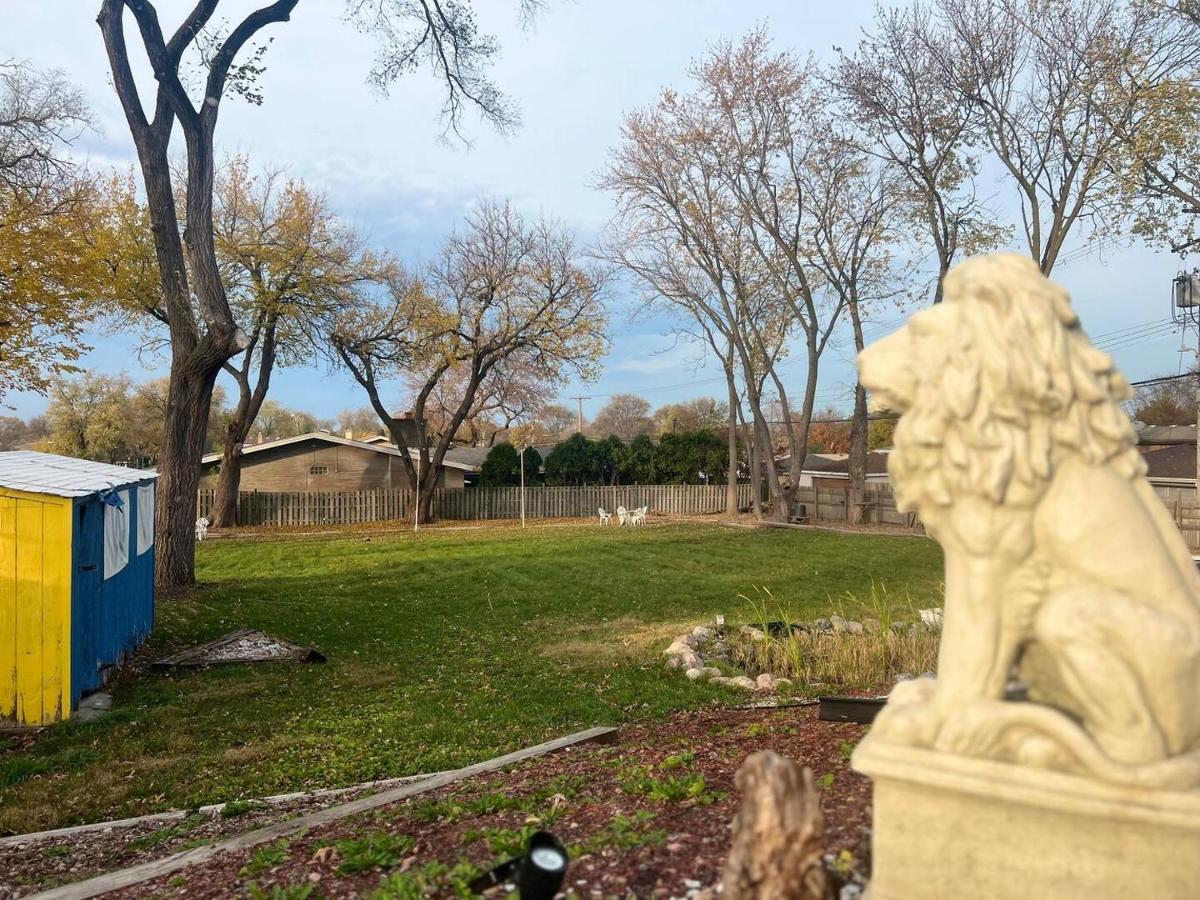 بيت شباب Pill Hill Mansion شيكاغو المظهر الخارجي الصورة